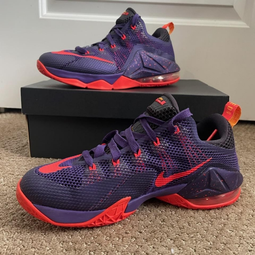 Nike Lebron 12 Low Court Purple Size 6 youth